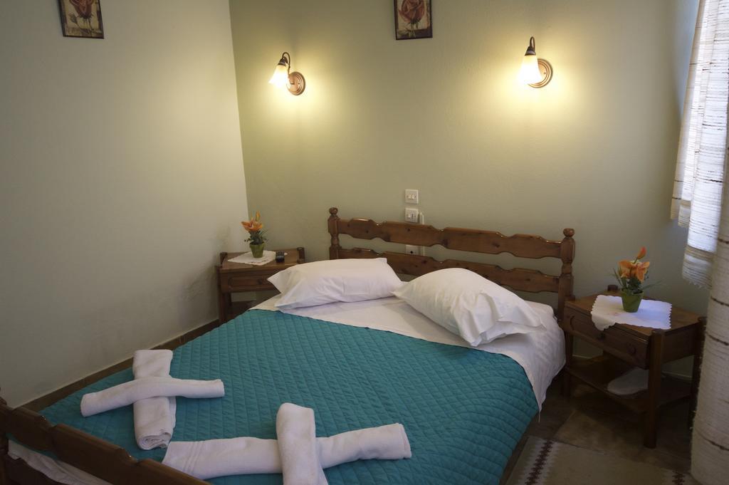 Ria Rooms Kissos  Exteriör bild